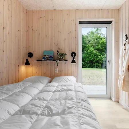 Vakantiehuis Pet Friendly In With Sauna *